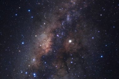 Samanyolu yıldız ve evrendeki, uzun pozlama fotoğraf, tahıl ile uzay tozu ile.