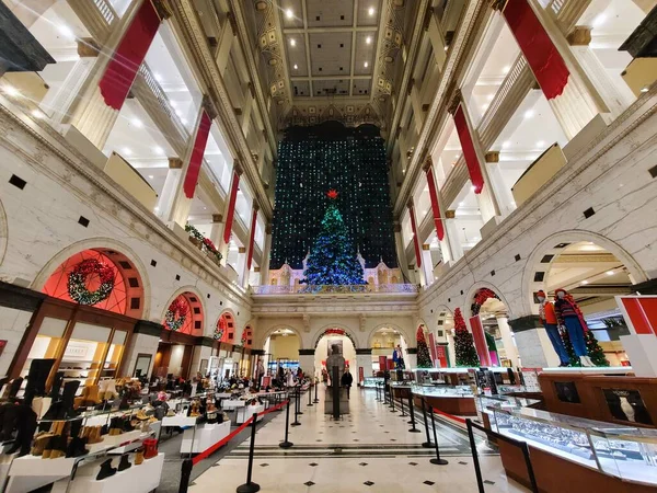 Philadelphia Pennsylvania Usa Prosince 2022 Velký Vánoční Osvětlení Displej Uvnitř — Stock fotografie