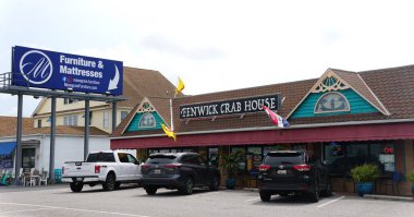 Fenwick Adası, Delaware, ABD - 8 Temmuz 2023 Fenwick Yengeç Evi 'nin ön manzarası