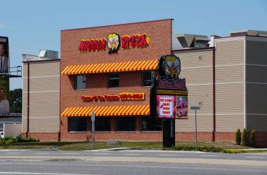 Lewes, Delaware, ABD - 2 Eylül 2023 - 1. yoldaki ünlü Nicola Pizza binası