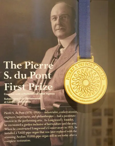 stock image Kenneth Square, Pennsylvania, U.S.A - October 7, 2023 - The Pierre S du Pont First Prize medal