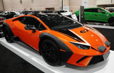 Philadelphia, Pennsylvania, ABD - 14 Ocak 2024 - 2024 Lamborghini Huracan Sterrato spor arabası