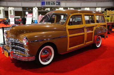 Philadelphia, Pennsylvania, ABD - 14 Ocak 2024 - 1949 Plymouth Özel Lüks İstasyon Vagonu