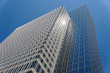 Minneapolis, Minnesota, ABD - 13 Temmuz 2024 - Hedef Plaza South 'un şehir merkezindeki alt manzarası