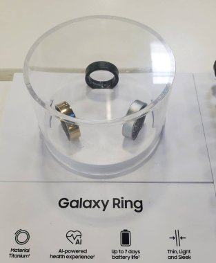 Newark, Delaware, ABD - 30 Temmuz 2024 Samsung Galaksi Yüzüğü
