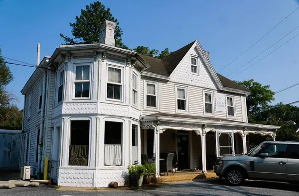 stock image Centerville, Delaware, U.S.A - August 15, 2024 - The white building of Centerville Place Cafe and Market