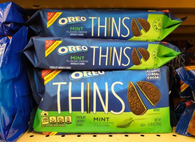 Wilmington, Delaware, ABD - 16 Haziran 2025 - Nane şekerli bisküvi paketleri, ferahlatıcı bir ikram için hazır.