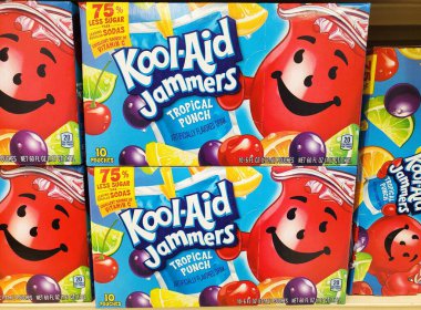 Wilmington, Delaware, ABD - 8 Temmuz 2025 Kool-Aid Jammers 'ın renkli kutuları