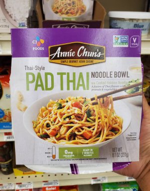 Delaware, U.S.A - Sept 30, 2025 - A package of Annie Chun's Thai-Style Pad Thai Noodle Bowl, featuring cooked Hokkien noodles and vegetables.