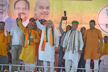 Burdwan, Purba Bardhaman İlçesi, Batı Bengal / Hindistan - 30.04.2024: Birlik İçişleri Bakanı Amit Şah, BJP 'nin Bardhaman Purba Lok Sabha seçmenleri adayı Asim Kumar Sarkar' ın seçim mitingine katıldı. Memari 'deki Rasulpur' da, Purba Bardhaman