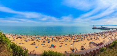 Bournemouth Beach Dorset, Crowded Beach England United Kingdom