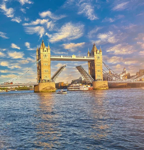 Tower Bridge London Solnedgången England — Stockfoto