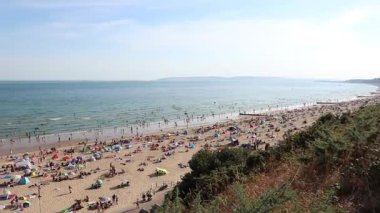 Güneşli bir günde Bournemouth Sahili 'nin kamerası İngiltere' de.