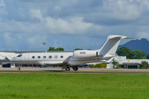 Langkawi, Malezya - 28 Mayıs 2023. Özel uçak Gulfstream G500 (N399) Langkawi Havaalanı (LGK), Malezya.