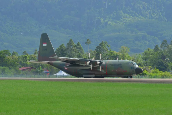 Langkawi Malezya Mayıs 2023 Endonezya Hava Kuvvetleri Lockheed 130H 1315 — Stok fotoğraf