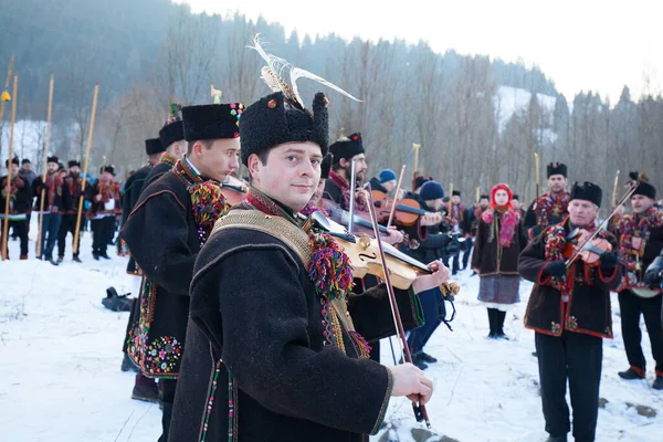 Традиционное Рождественское Празднование Украинском Высокогорном Селе Криворивня Гуцулы Традиционной Этнической — стоковое фото