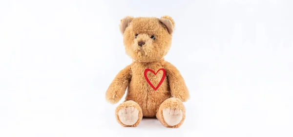 Stofftier Kinderbär Mit Einem Herzspielzeug Auf Weißem Hintergrund — Stockfoto