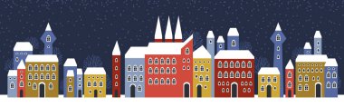 Şirin Noel ve kışlık evler. Sıcak bir Noel gecesi, şehir panoramasında karlı bir gece. Kış köyü gece manzarası Noel dış dekorasyonları.
