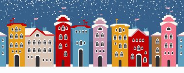 Kusursuz kış manzarası, Noel ve Yeni Yıl kutlamaları. Panorama. Kış şehri ile sınırsız sınır. Sıcak bir şehirde karlı bir gece. Kış Noel Köyü Gece manzarası.