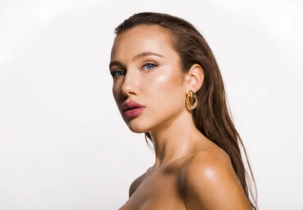 Stüdyodaki Doğal Güzellik Portresi Kadını Genç Bayan Modelin Yakın Plan Telifsiz Stok Fotoğraflar