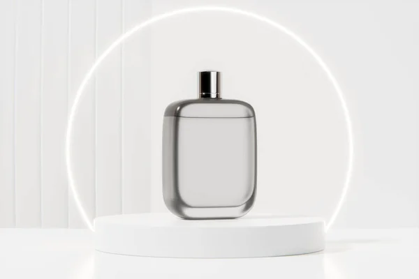 Frasco Vidro Transparente Perfume Colocado Superfície Brilhante Contra Círculo Iluminado — Fotografia de Stock