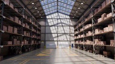 Güneş ışığı, karton kutular taşıyan ve dağıtıma hazır raflarla dolu geniş bir depoyu aydınlatıyor.