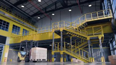 Geniş bir endüstriyel depo içinde bir avuç kutu taşıyan bir forklift var. Sarı merdivenleri ve parmaklıkları olan sanayi binası.