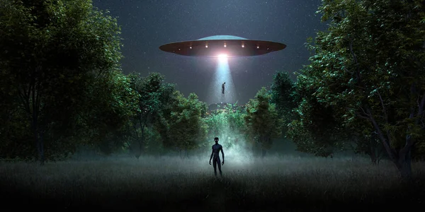 Entführung Eines Mannes Durch Beängstigende Außerirdische Mit Einem Lichtstrahl Von — Stockfoto