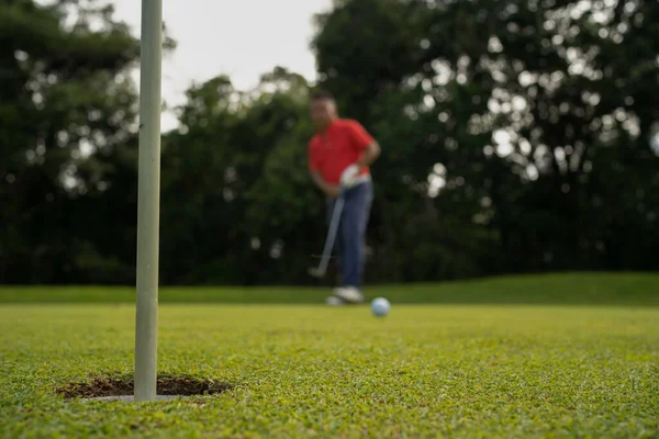 Unscharfer Golfer Der Abend Golf Spielt Bei Sonnenuntergang Golfer Spielen — Stockfoto
