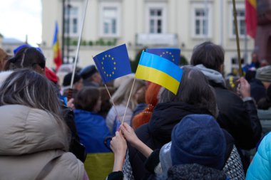 Rusya 'nın Karlsruhe, Almanya' daki pazar meydanına düzenlediği Rus işgalinin ikinci yıldönümünde Ukrayna 'ya destek gösterisi, 02 / 24 / 2024. Yaşasın Ukrayna! Ukrayna Avrupa 'dır!                       