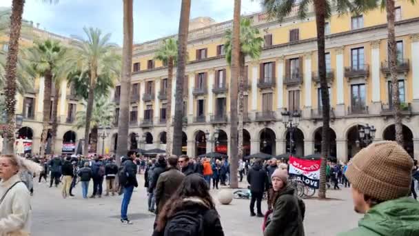 Barcelona Placa Reial Menigte Slow Motion — Stockvideo