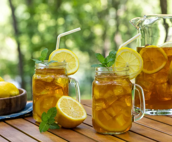 Ice Tea Glasses Pitcher Lemon Mint Wooden Table Nature Background — Stock Photo, Image
