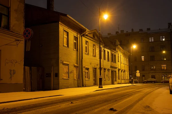 Свет Фонарей Улицах Риги Зимней Ночью — стоковое фото