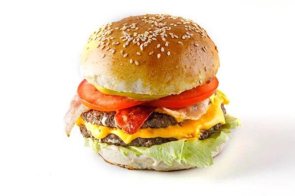 Klasyczny Burger Jak Mcdonalds Dwoma Kotletami Białym Tle Dla Menu — Zdjęcie stockowe