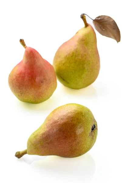 Fresh Pears White Background Studio Shot — Stock Photo, Image