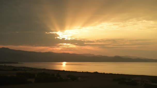 塞浦路斯岛上地中海的日落 — 图库视频影像