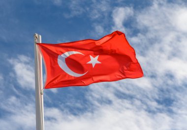 Türkiye 'de bahar gökyüzü 2' ye bayrak