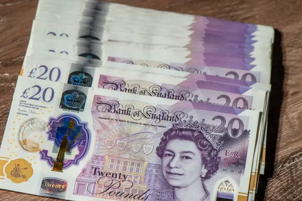 Sterling banknotları için bir plan. 7