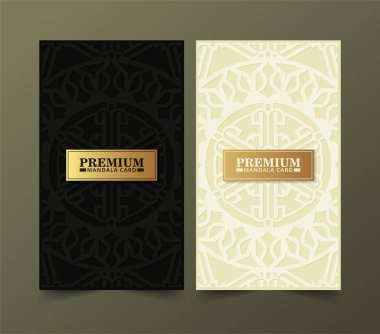 Zarif altın desenli kart tasarımı