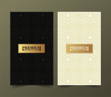 Zarif altın desenli kart tasarımı