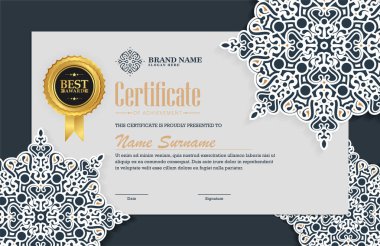 Klasik mandala ödül sertifikası şablonu