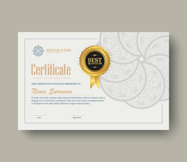 Klasik mandala ödül sertifikası şablonu