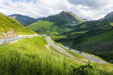 Dağ geçidi yolu, Oberalp Geçidi, Canton Graubuenden, İsviçre