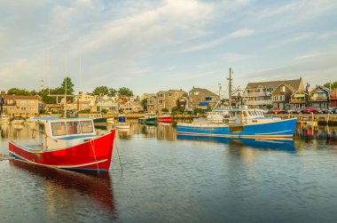 Rockport, Cape Ann, Massachusetts, New England, ABD 'de demirlemiş balıkçı tekneleri.