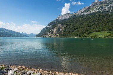 Walensee Gölü (Walen Gölü), Walenstadt, Canton St. Gallen, Schweiz