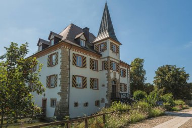 Schliengen, Baden-Wuerttemberg, Almanya - 27 Ağustos 2024. Entenstein demirli kale