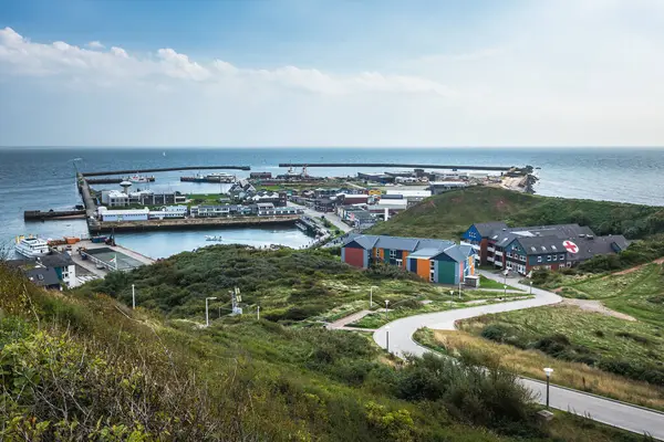 Heligoland limanının panoramik görüntüsü, Kuzey Denizi, Schleswig-Holstein, Almanya