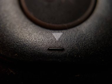 Televizyonun uzaktan kumanda düğmesini kapat