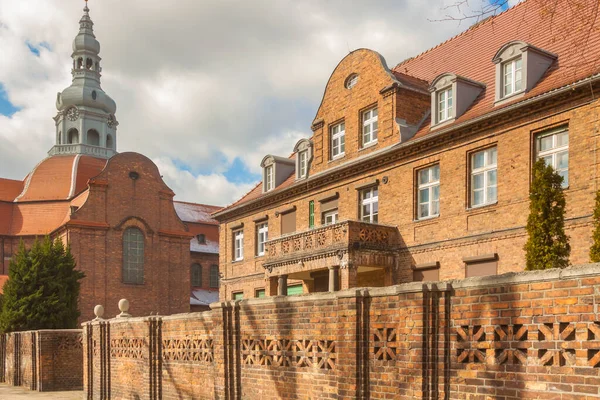 Polónia Alta Silésia Katowice Igreja Paroquial Nikiszowiec Empresa Cidade Iluminada — Fotografia de Stock