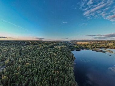 Satila, İsveç yakınlarındaki Lygnern Gölü 'nün havadan görünüşü